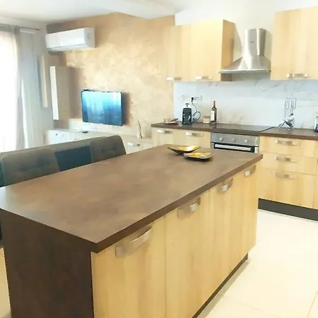 Grandblue Vista Premier Seafront * Zebbug (Gozo)