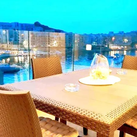 شقة Grandblue Vista Premier Seafront Zebbug (Gozo)